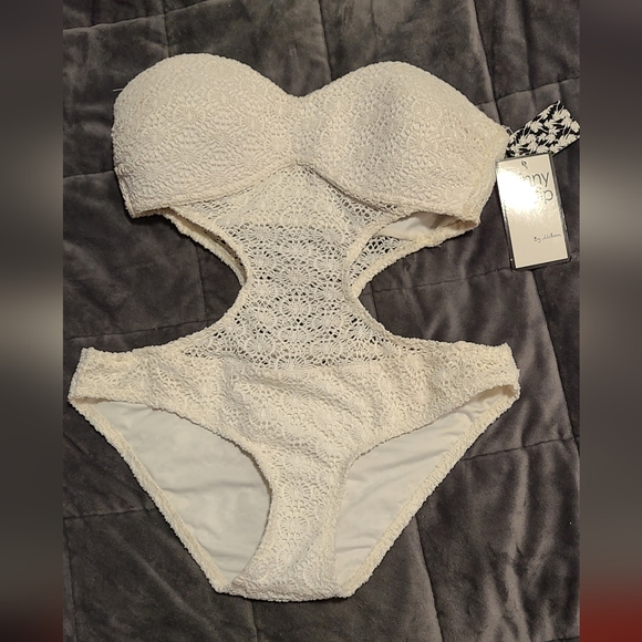 NWT SKINNY DIP White Lace Strapless One-Piece Swimsuit - Picture 1 of 11
